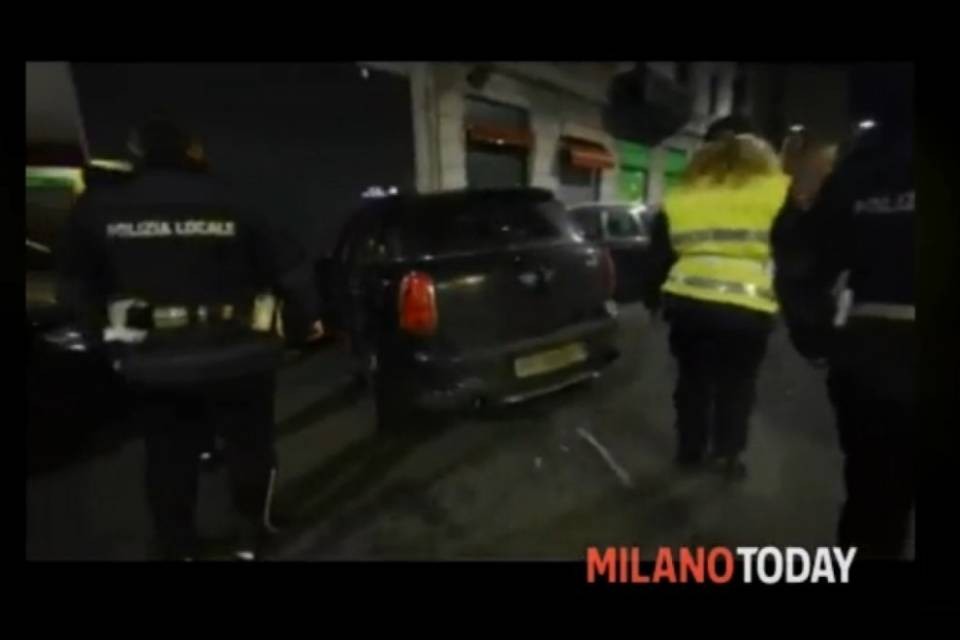 Misterioso incidente con targa ticinese a Milano
