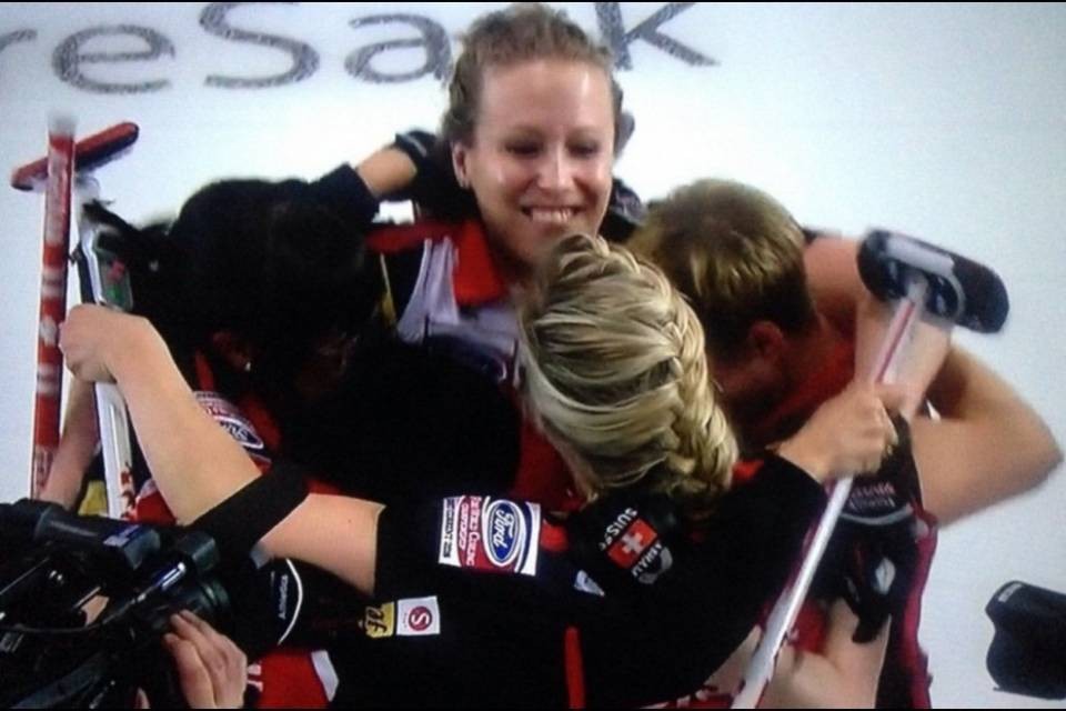 Curling, la Svizzera vince l'oro