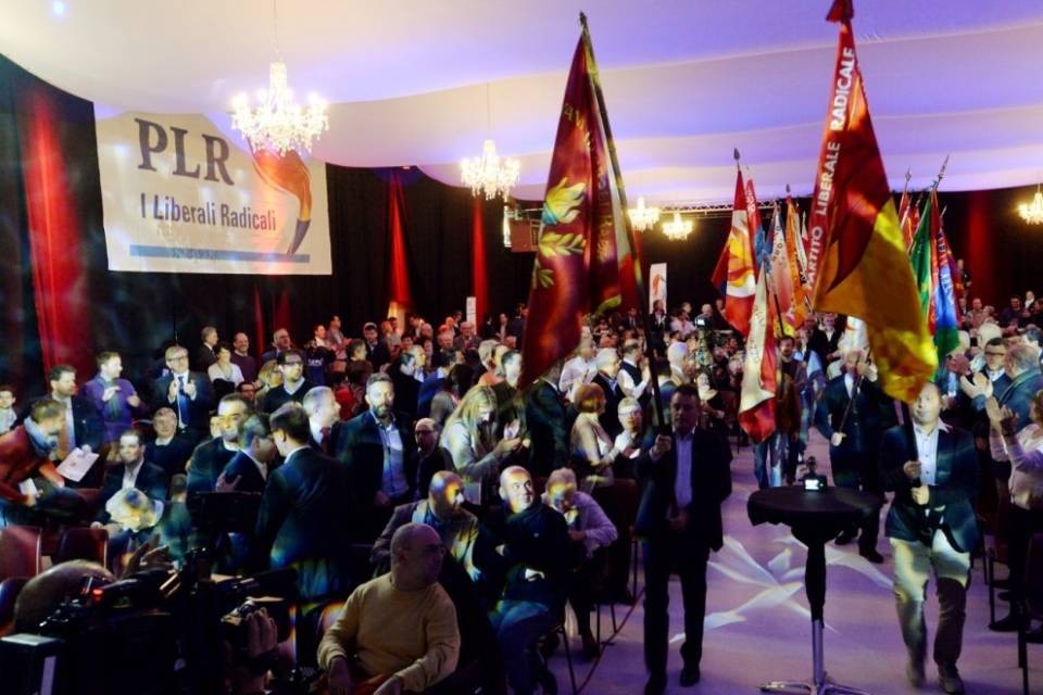 Il PLR di Lugano festeggia con Cassis e Cattaneo