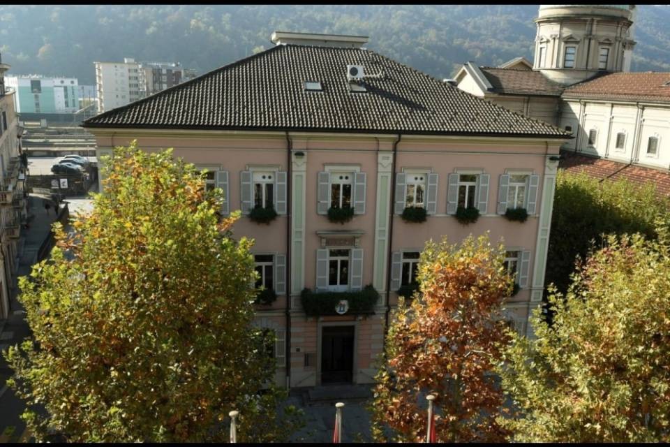 Centrale oggetti smarriti: Chiasso che fa?