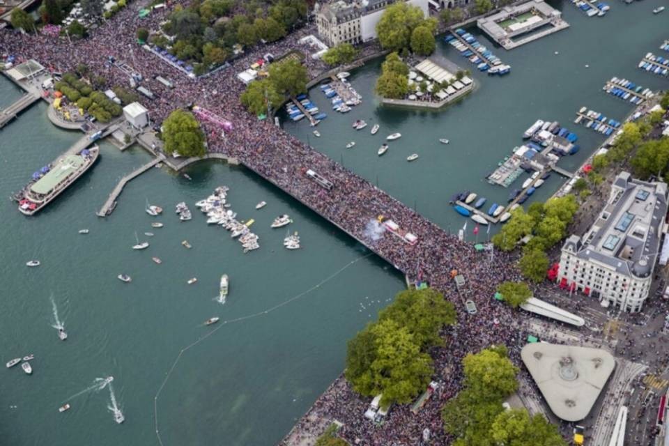900mila persone alla Street Parade