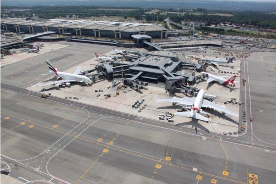 Migrante in fuga: voli bloccati per 50 minuti alla Malpensa