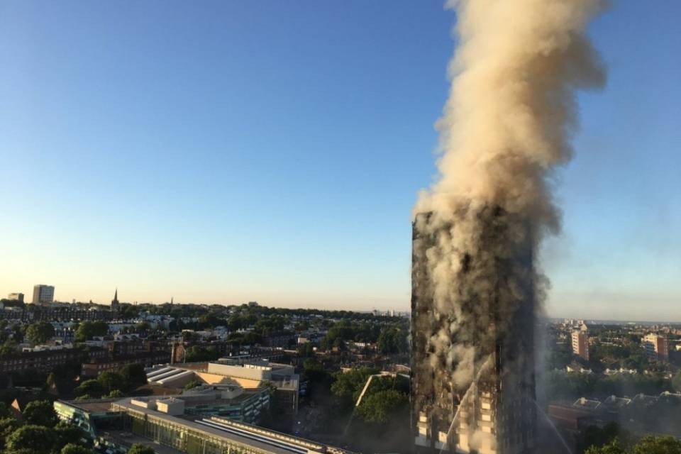 Londra: sei morti, ma il bilancio rischia di aumentare