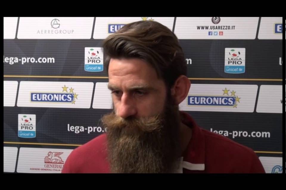La barba è ormai un must, pure Gillette in difficoltà
