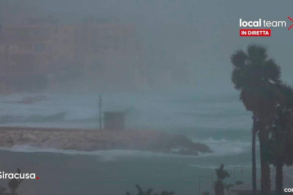 Immagine da diretta Facebook di Siracusa