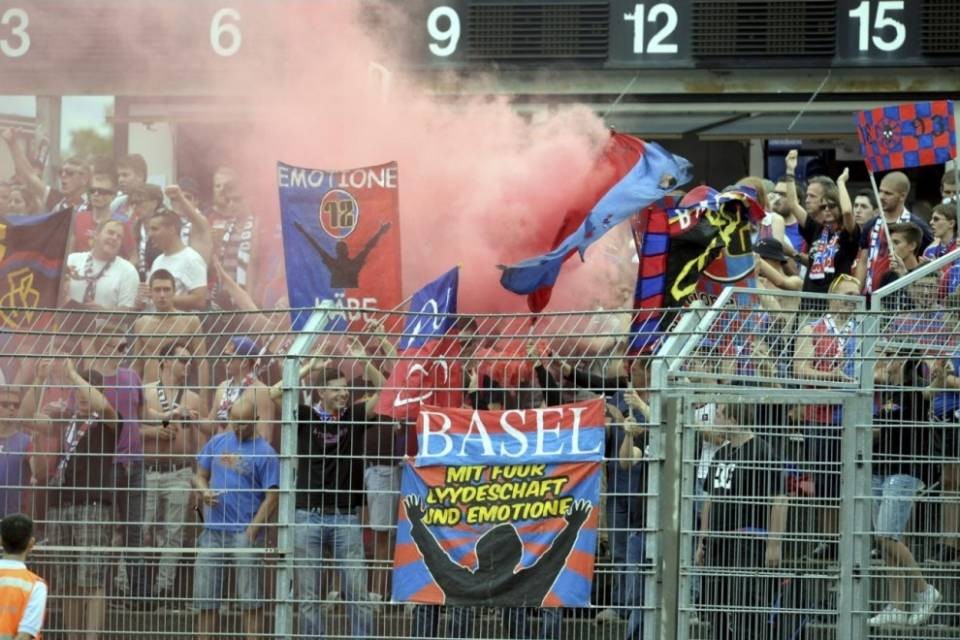 Allerta terrorismo, tifosi Basilea restano a casa
