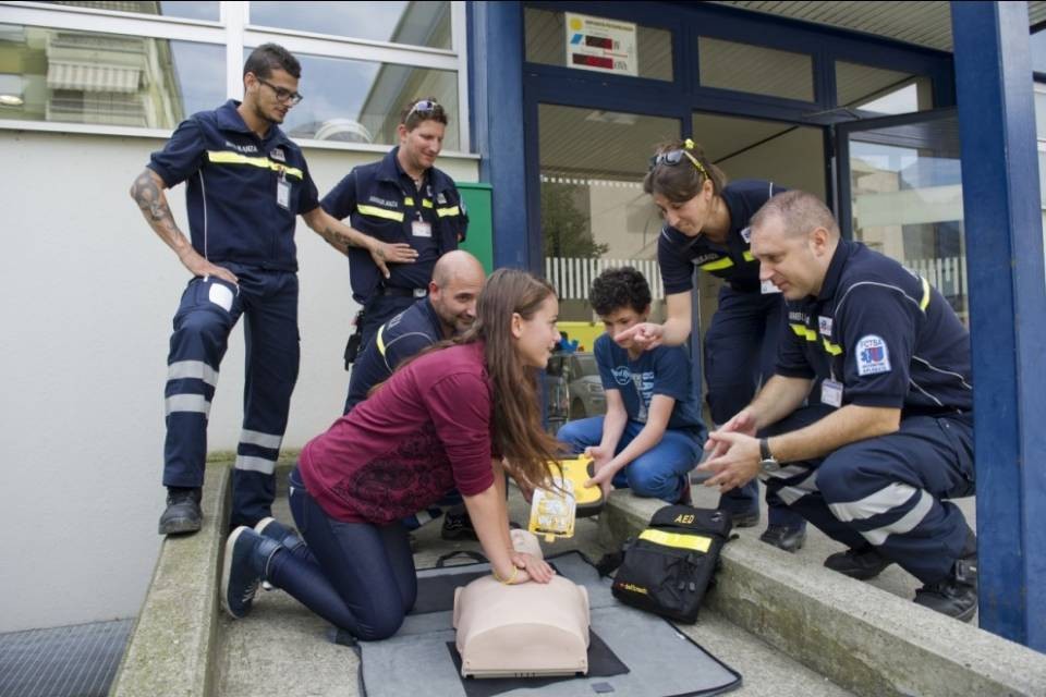 Finiti i soldi per la rianimazione cardiaca alle Medie