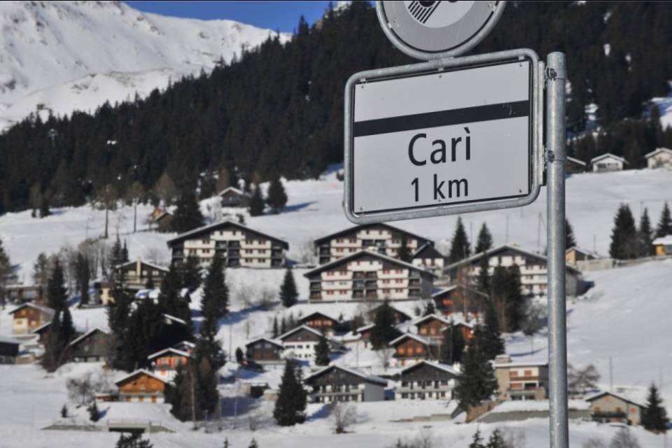 Posteggi a pagamento a Carì durante l'inverno