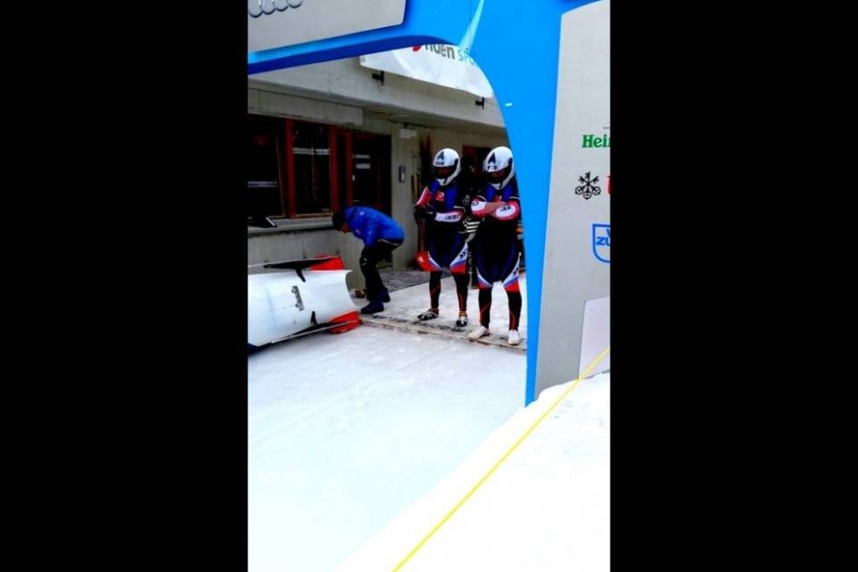 Spettacolare incidente per il team Crameri