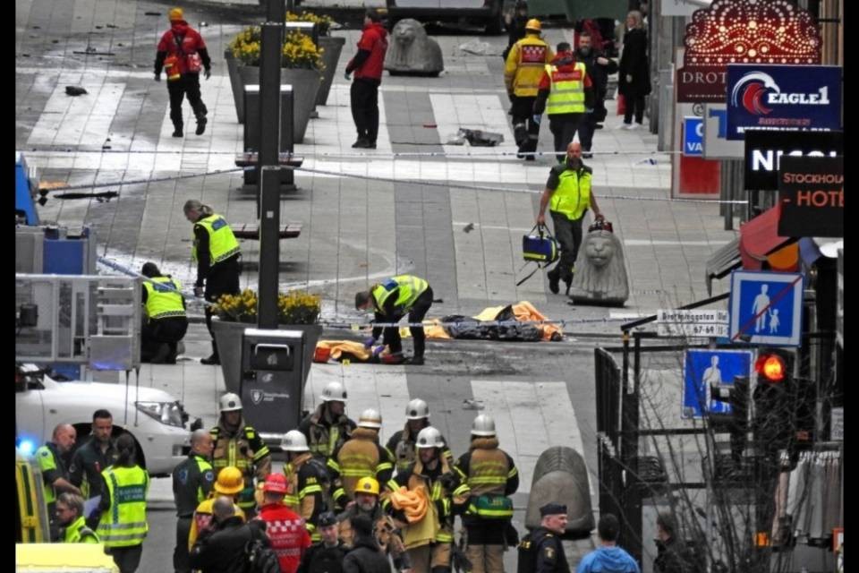 Stoccolma, l'uomo arrestato sarebbe l'attentatore