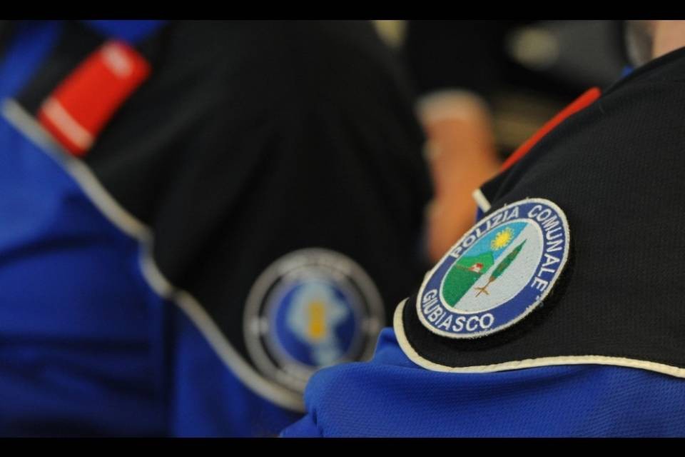 Poliziotto indagato, assunto a Giubiasco