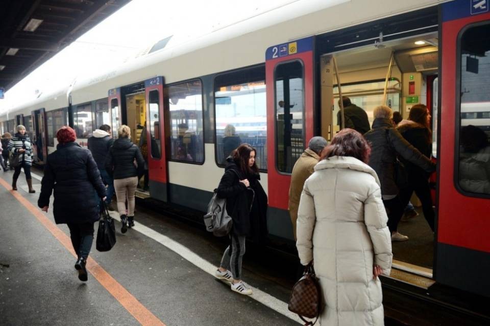 Trasporti pubblici gratuiti anche domani
