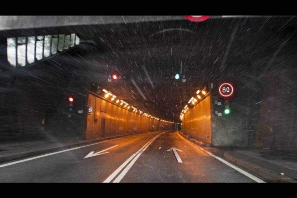 5 km di coda al Gottardo