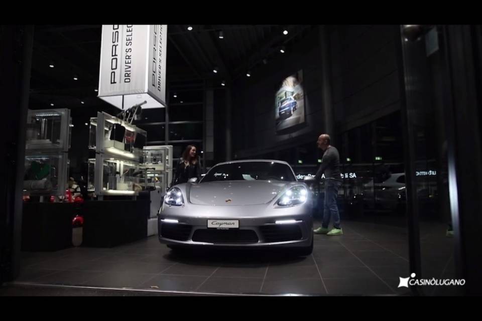 Torna a casa con una Porsche nuova fiammante