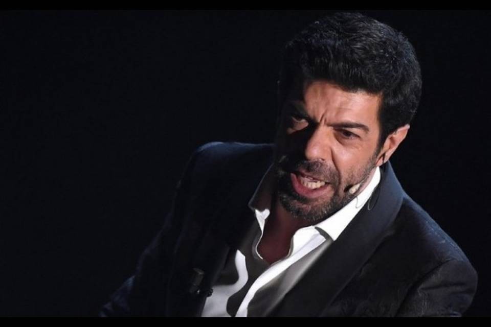 Il vero vincitore di Sanremo? Favino con il suo monologo