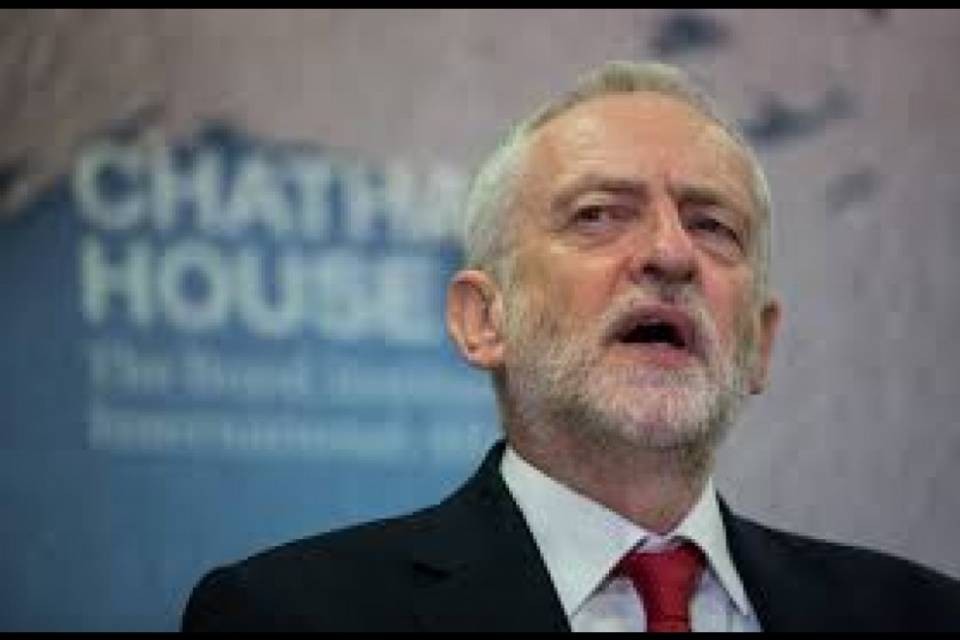 Corbyn attacca May: basta armi all'Arabia Saudita