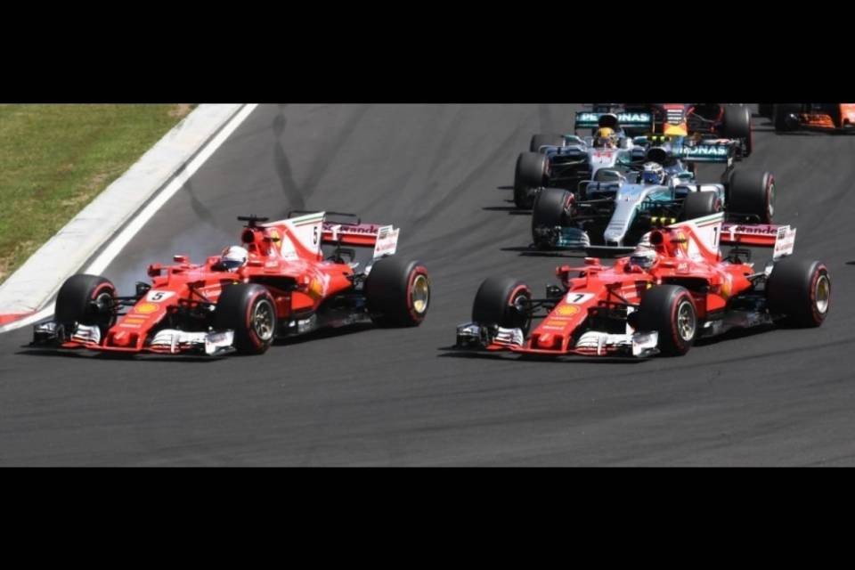 Doppietta Ferrari a Budapest