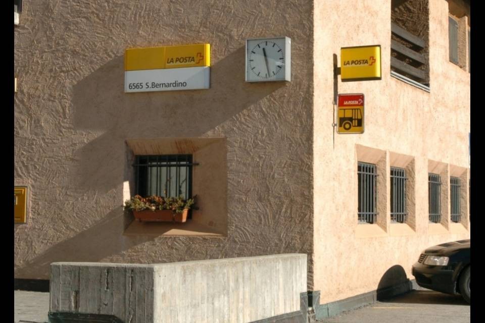 E un altro ufficio postale chiude