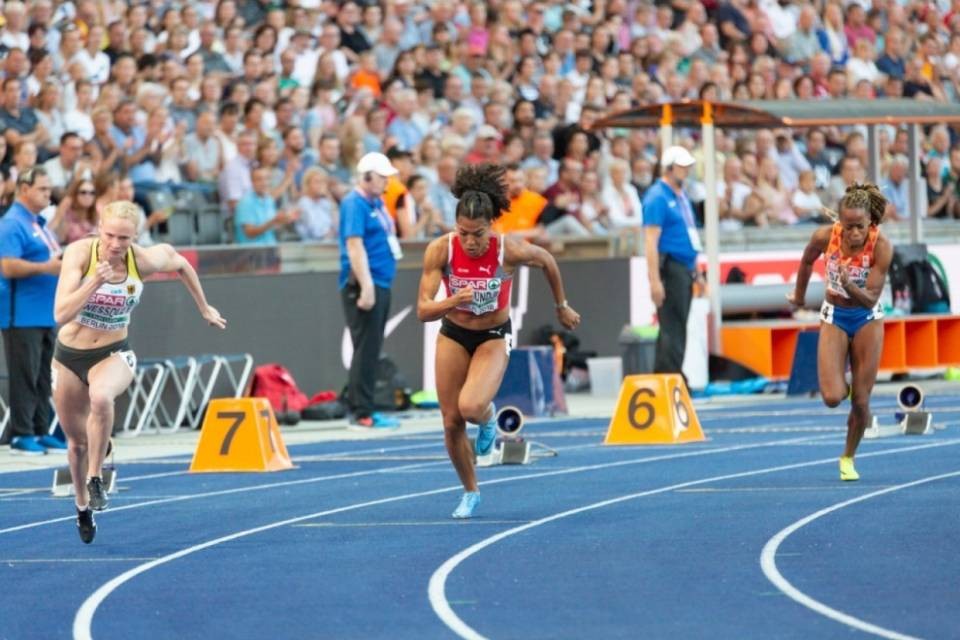 Grandissima Mujinga Kambundji! Bronzo nei 200m
