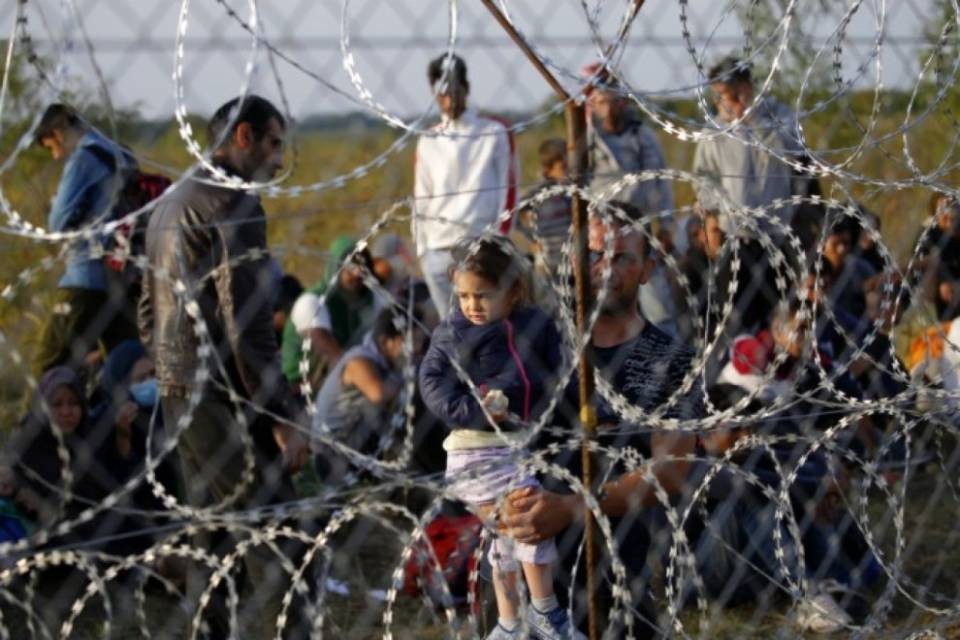Richiedenti asilo: Svizzera rinuncia a rispedirli in Ungheria