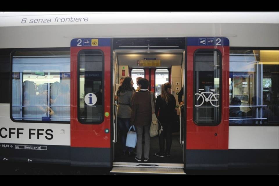 Disagi sui treni, rispondono le FFS