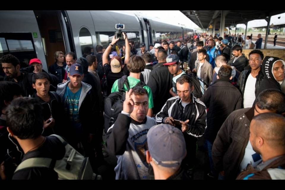 Austria: entra in vigore il limite ai migranti