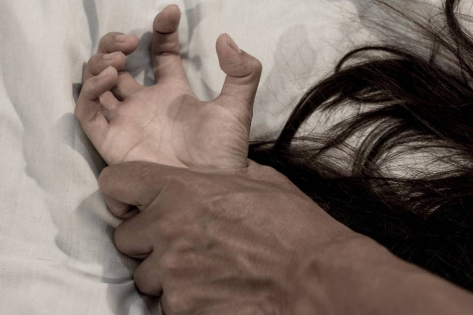 Donna violentata a Basilea