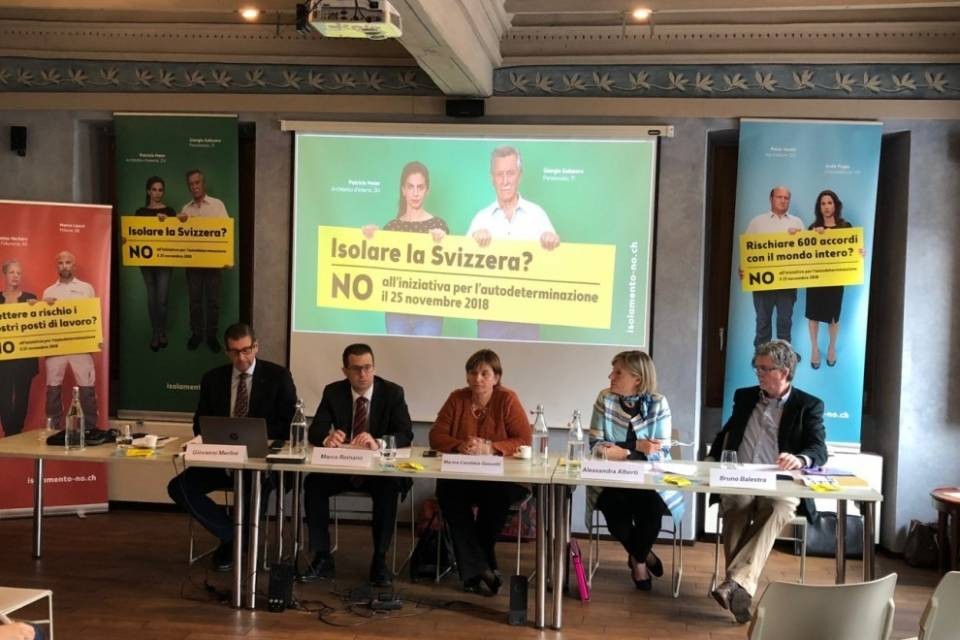 "Sì a una Svizzera interconnessa e che mantiene la parola"