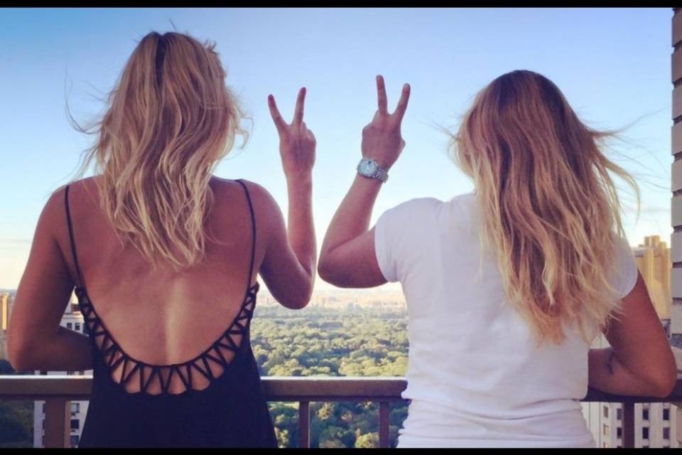 Lara e Timea, due bionde a New York