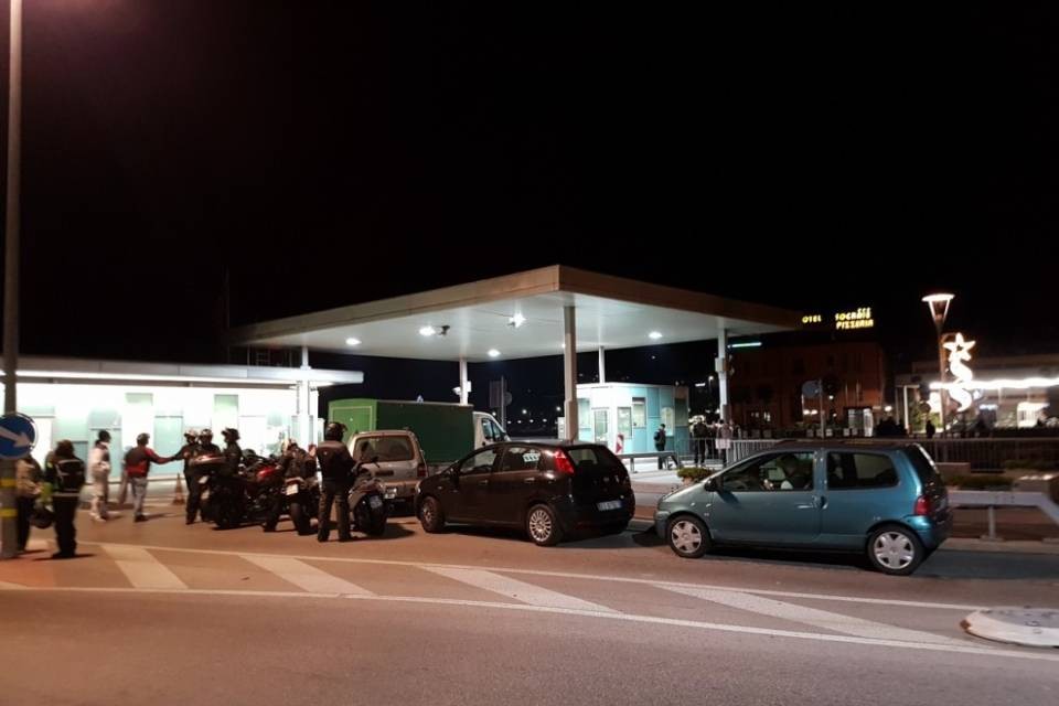 Ponte Tresa: "Ultimo di tanti atti ostili contro gli italiani"
