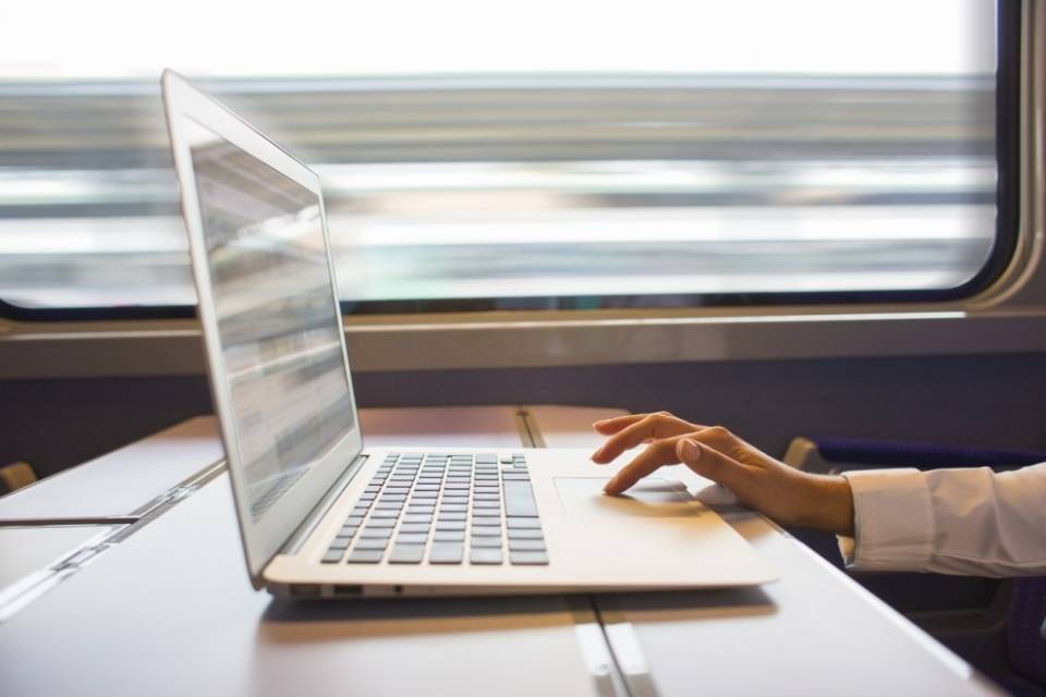 Internet gratis sui treni, al via il test con Salt e Sunrise