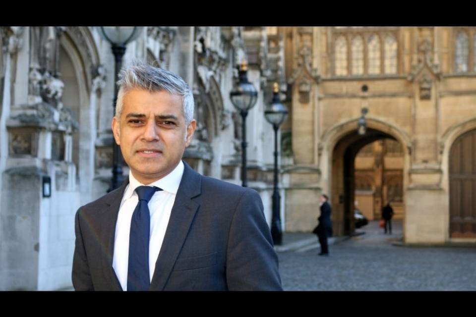 Londra, Sadiq Khan: "I terroristi odiano la democrazia"