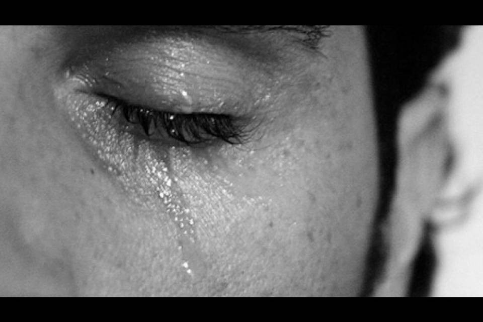 Suicidio, l'importanza di parlarne