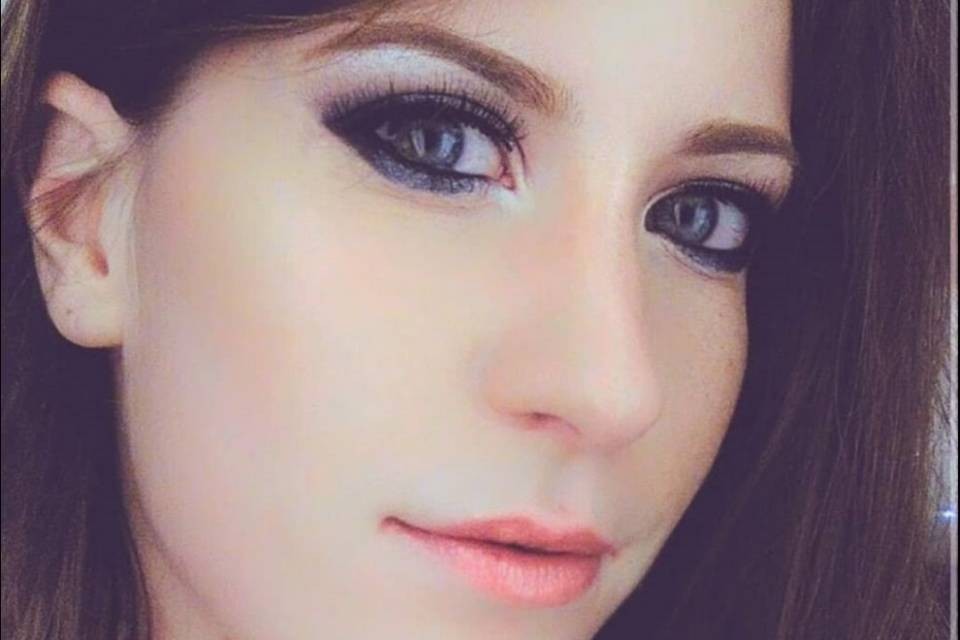 Cinzia Cassina - La moda, il make up e le sue particolarità