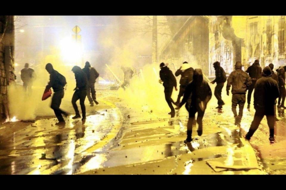 Ulteriori scontri nelle strade di Berna