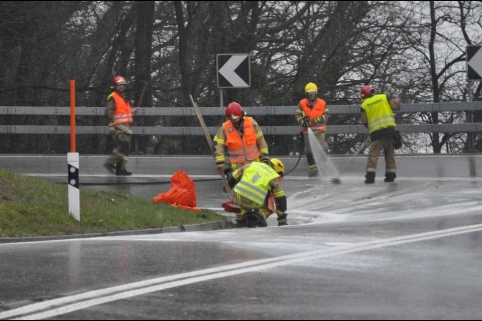 Doppio incidente sulla cantonale del Monte Ceneri