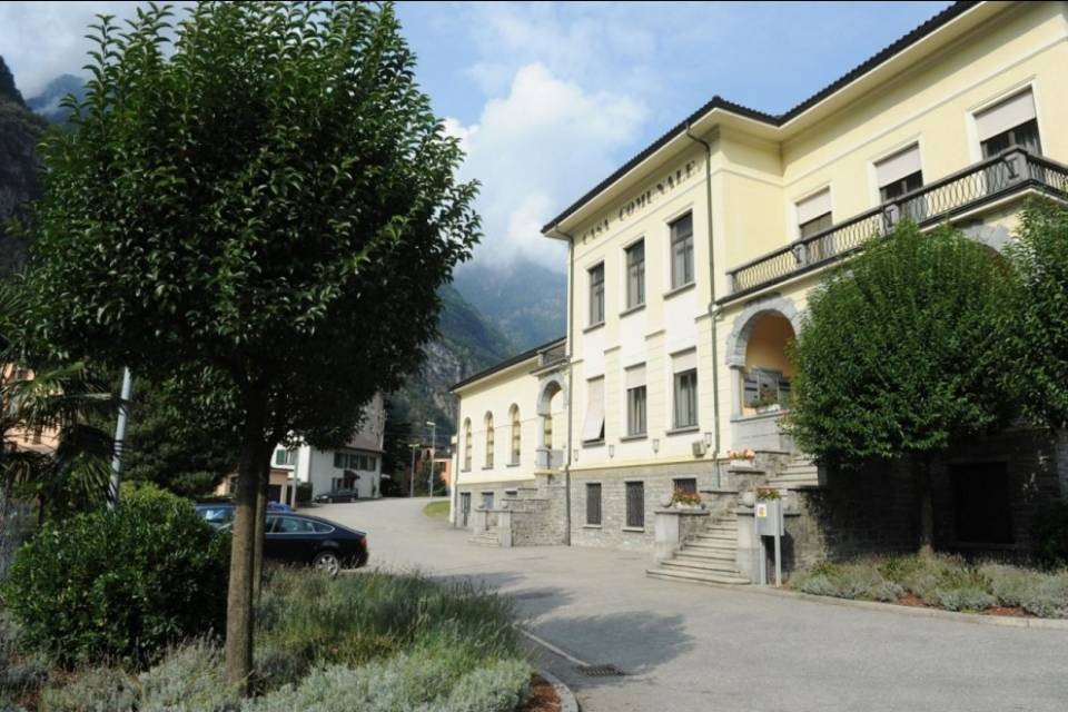 "Ci opponiamo alla chiusura dell'ufficio postale"