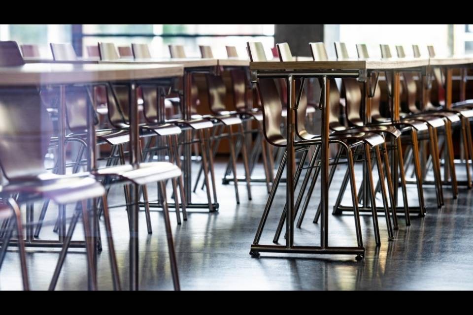 "Condonare i debiti universitari e sostenere gli studenti"