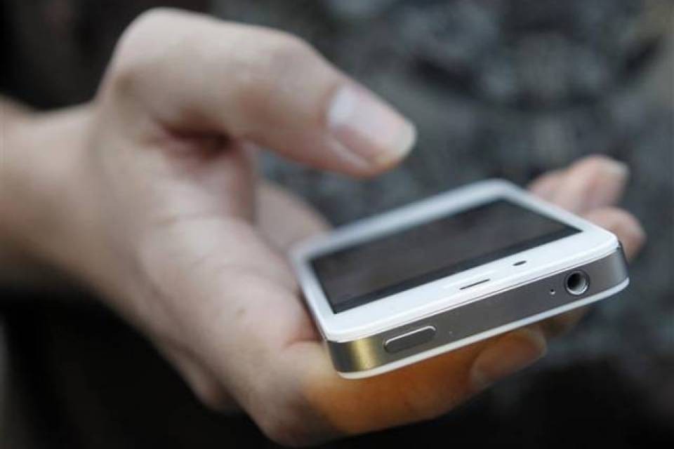 Sms al 'nemico', disastrosa gaffe per uno 007 francese