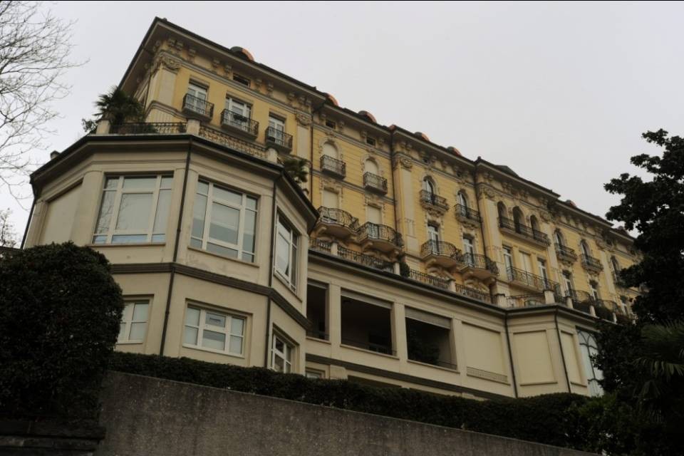 I milioni di Aston Bank restano sotto sequestro