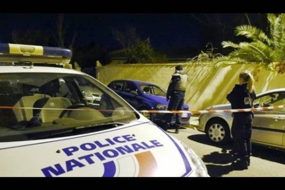 Con la maglia dell'Isis accoltellano un ebreo