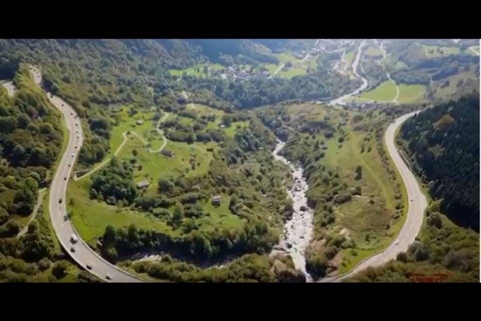Le magnifiche immagini della Svizzera dal drone