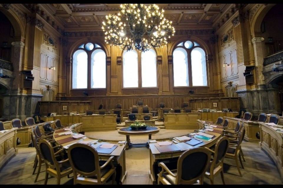 Ballottaggio, sarà una corsa a 5