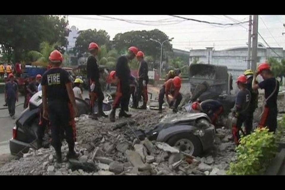 Terrore a Manila: terremoto colpisce le Filippine