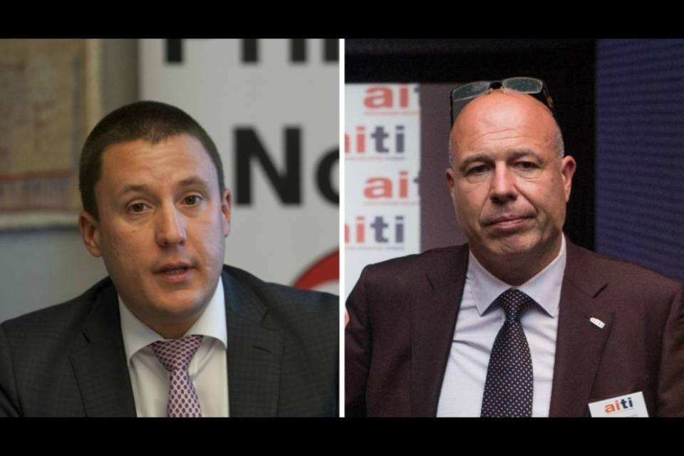 "Non volete regole". "Basta sotterfugi da Asilo Mariuccia"