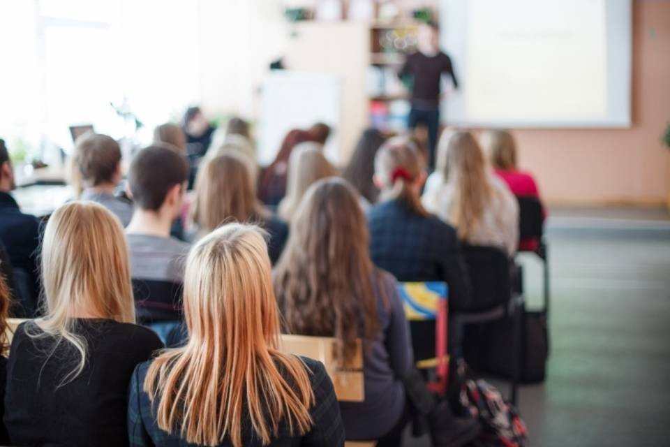 Docenti e studenti contro la riforma del liceo