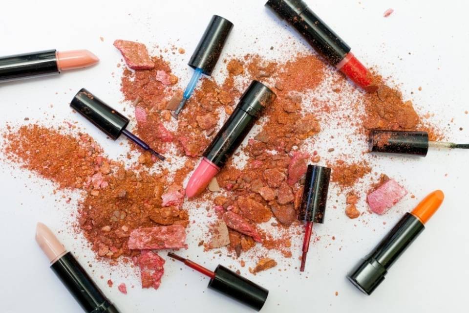 In Svizzera gli articoli cosmetici costano molto di più che all'estero