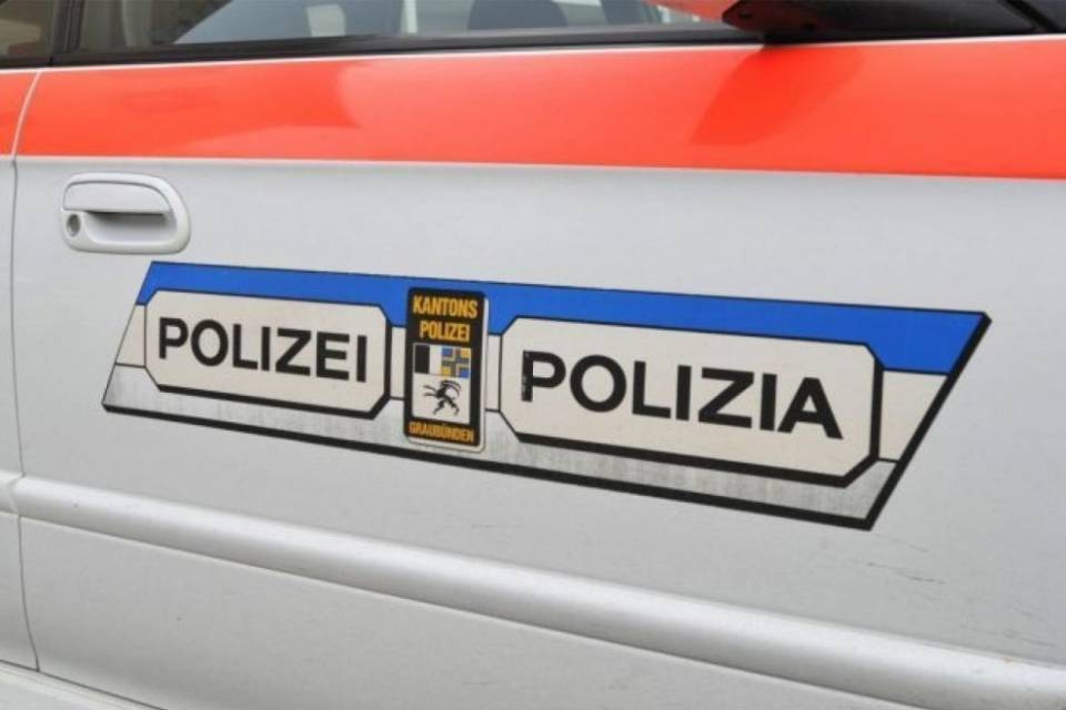 A13 chiusa per uno smottamento