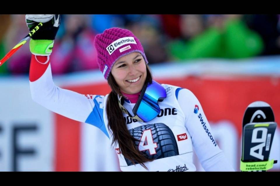 Nello slalom di Flachau domina la svedese Hansdotter