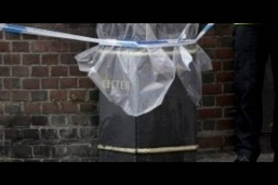 Avvelenamento, forse in una bottiglietta il Novichok